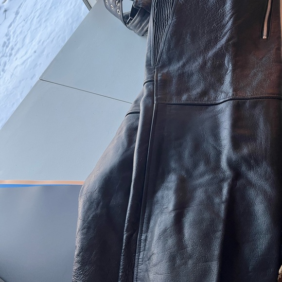 Women’s Xelement Black Leather Motorcycle Chaps - Picture 6 of 12